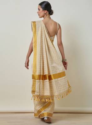Checked zari tissue kasavu saree 3