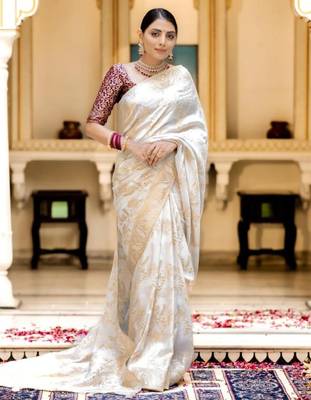 Ethnic motifs zari kanjeevaram saree 2