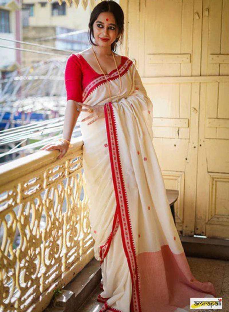 Woven design zari kanjeevaram saree