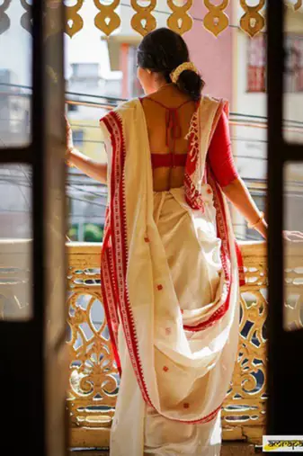 Woven design zari kanjeevaram saree