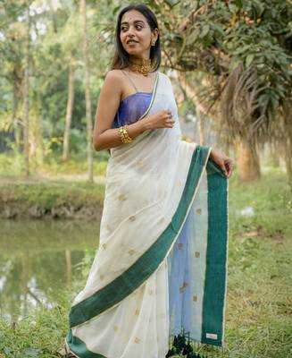 White color cotton zari saree 2