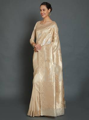 Cream & gold toned floral silk blend banarasi sarees 2