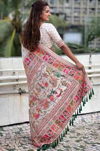 white woven design and ethnic motifs silk blend kanjeevaram saree