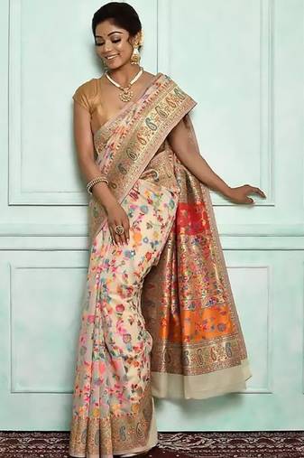cream pashmina silk blend kanjeevaram saree with woven zari and floral design