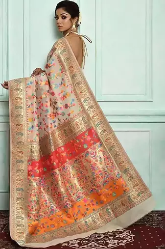 cream pashmina silk blend kanjeevaram saree with woven zari and floral design
