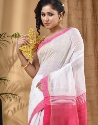 Woven design zari traditional taant saree 4