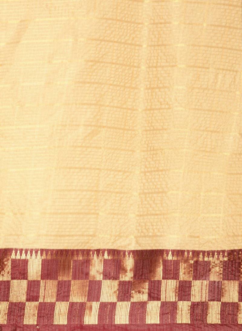 Checked zari saree