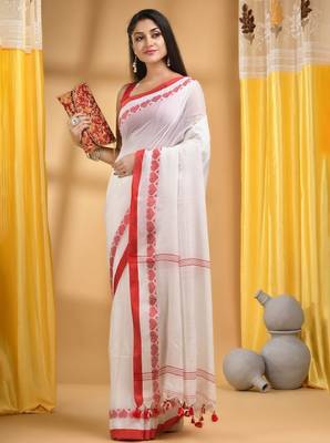 Cotton woven heart design taant saree 4