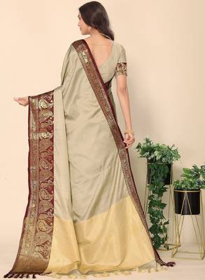 Ethnic motifs woven design zari banarasi saree 4