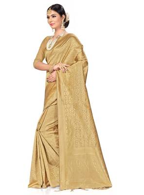 Floral woven design zari banarasi saree 2