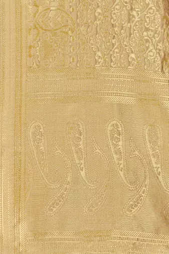 Floral woven design zari banarasi saree
