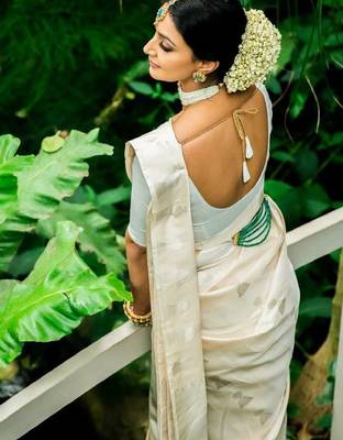 Ethnic motifs zari silk blend kanjeevaram saree 4