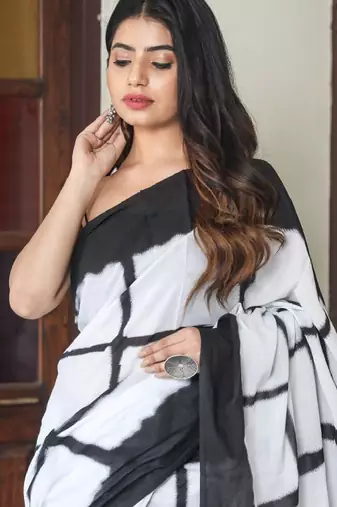 Checked pure cotton bagru saree