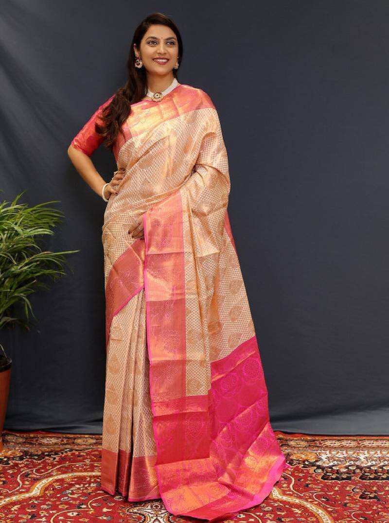 Woven design zari kanjeevaram saree