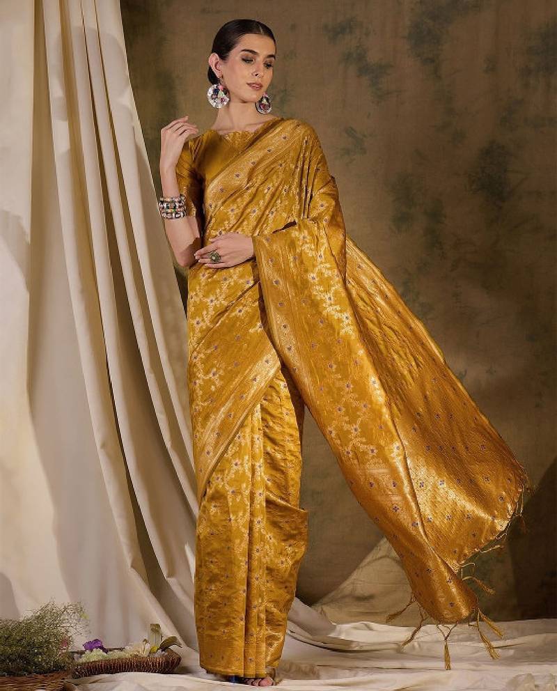 Woven design zari silk blend kanjeevaram saree