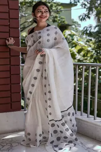 Polka dot silk blend kanjeevaram saree