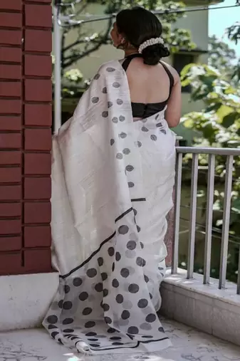 Polka dot silk blend kanjeevaram saree