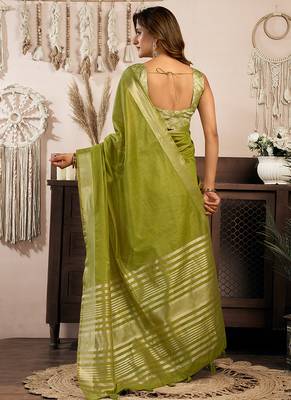 Green khadi cotton saree with golden zari border and brocade blouse 3