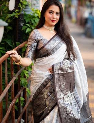 Woven design zari silk blend kanjeevaram saree 2