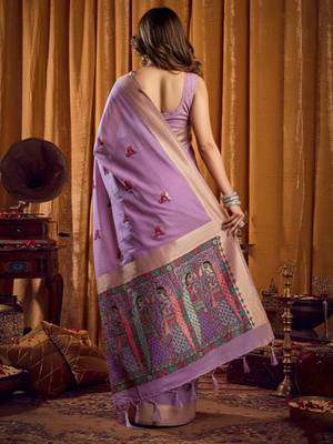 Lavender cotton blend katha work saree with blouse piece 3