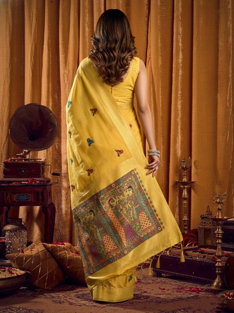 Yellow cotton blend katha work saree with blouse piece