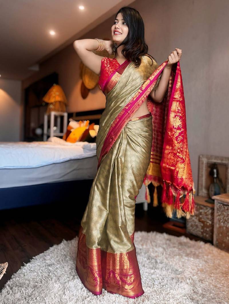 Woven design zari silk cotton mysore silk saree