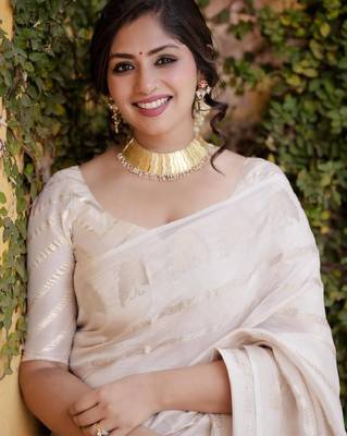 Woven design zari kanjeevaram saree 4