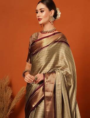 Checked zari dharmavaram saree 4
