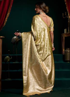 Green soft banarasi satin silk with gold zari saree with blouse piece 3