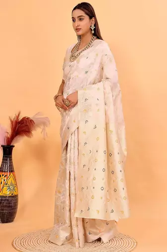 Floral woven design zari silk cotton kanjeevaram saree