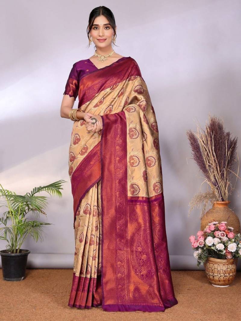 Ethnic motifs woven design zari kanjeevaram saree