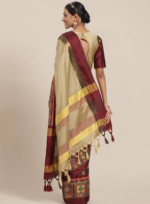 Women beige & maroon embellished kutchi embroidered silk cotton saree 2