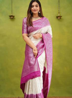 Woven design zari banarasi saree 1