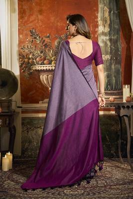 Lavender cotton blend saree with contrast pallu & unstiched blouse piece 3