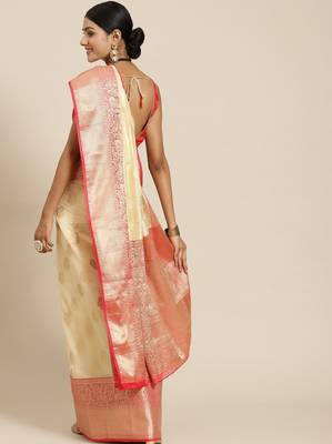Off white & red ethnic motifs zari kanjeevaram saree 3
