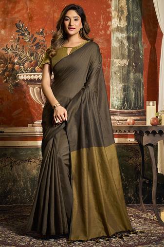 Coffee brown cotton blend saree with contrast pallu & unstiched blouse piece