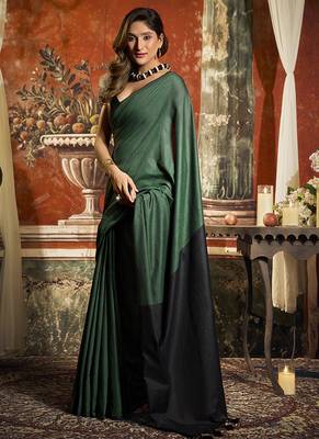 Dark green cotton blend saree with contrast pallu & unstiched blouse piece 2