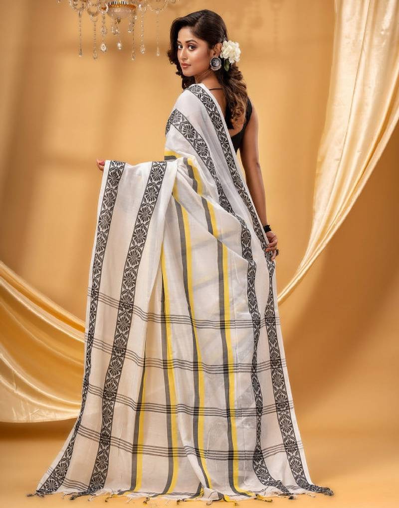 Woven design pure cotton taant saree