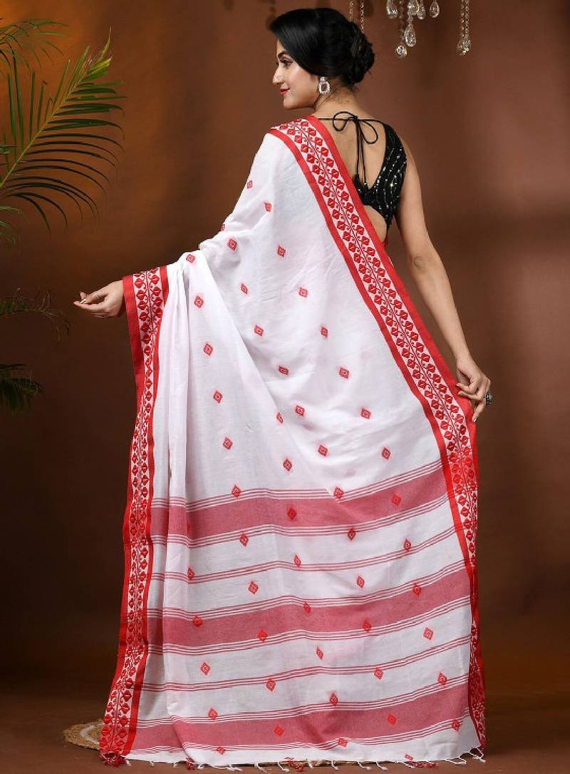 Ethnic motifs woven design pure cotton taant saree