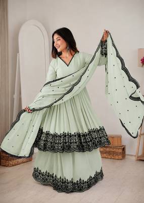 Light green faux georgette embroidered kurta palazzo set with dupatta 1