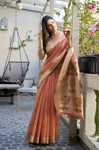 Peach cotton blend jacquard saree with traditional paithani pallu