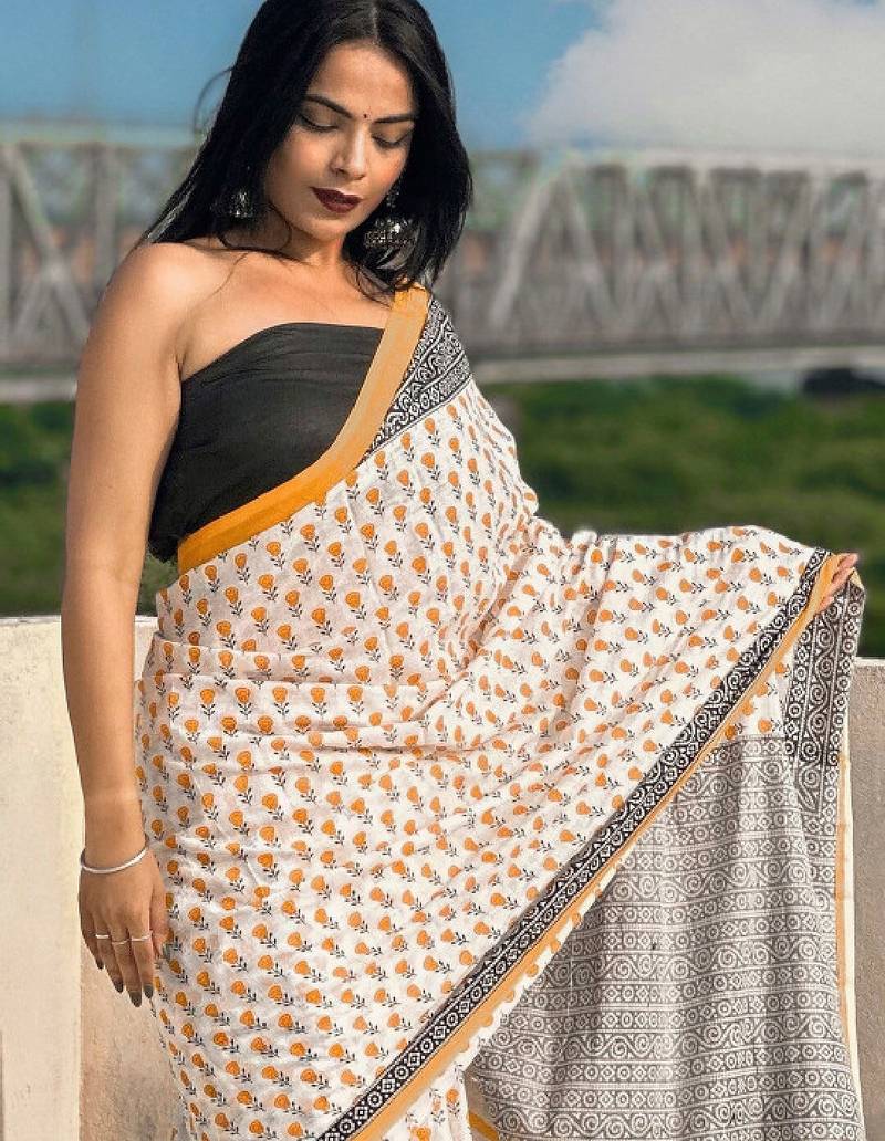 Floral printed pure cotton bagru saree