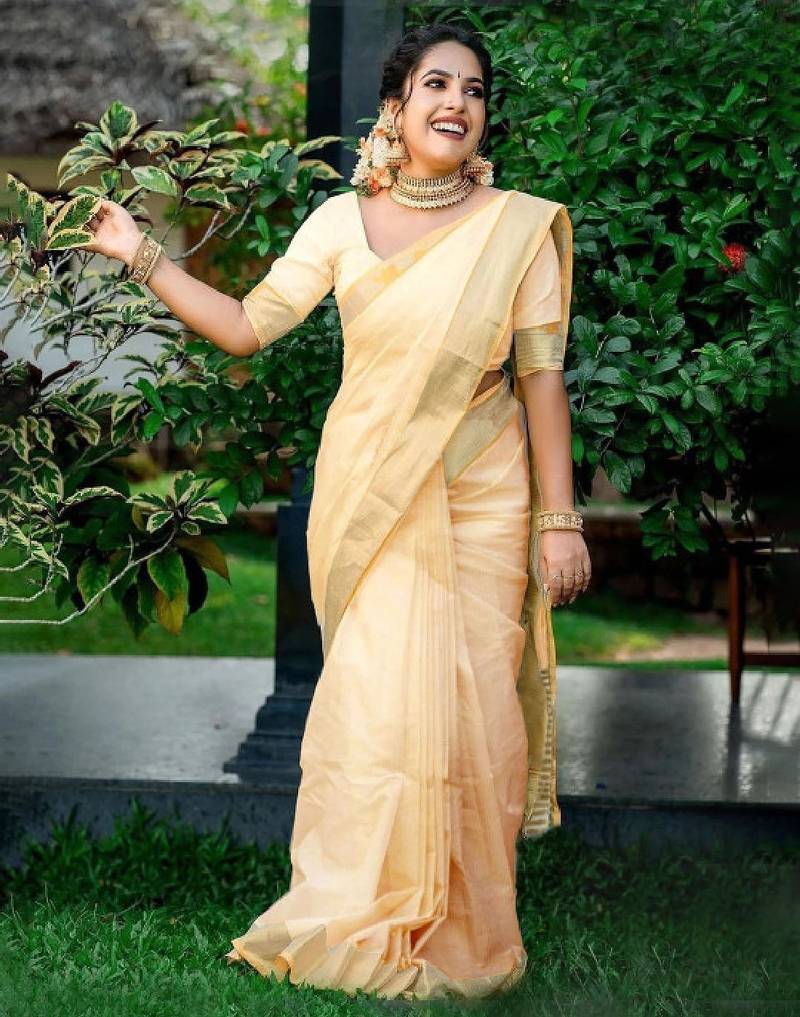 Women zari silk cotton kasavu saree
