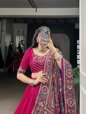 Pink Navaratri Special Gamthi Print With Gotta Patti Lace Touch Up Lehenga with Stitched Blouse 4