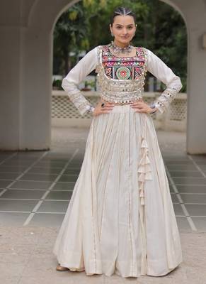 Off White Navaratri Special Gota Patti Work Lehenga with Gamthi Mirror Patch & Cowrie Lace work Choli 1