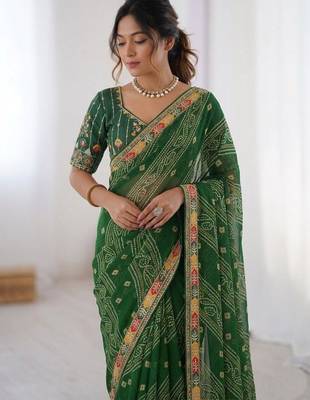 Green soft georgette digital print saree with embroidered border & banglory silkblend blouse 2