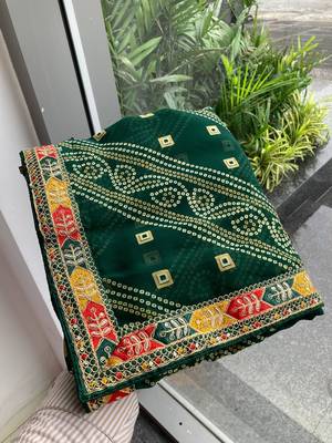 Green soft georgette digital print saree with embroidered border & banglory silkblend blouse 4