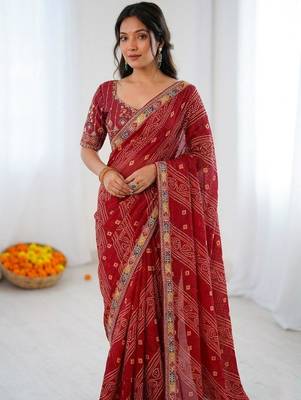 Maroon soft georgette digital print saree with embroidered border & banglory silkblend blouse 2