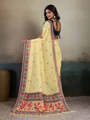 Printed floral ethnic motifs linen digital saree with blouse piece 3