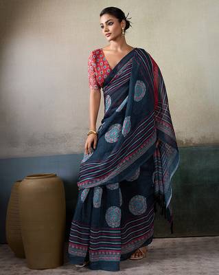 Printed floral ethnic motifs linen digital saree with blouse piece 4